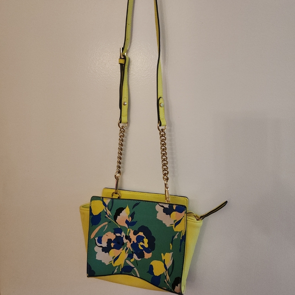EMMA & SOPHIA CROSSBODY HANDBAG